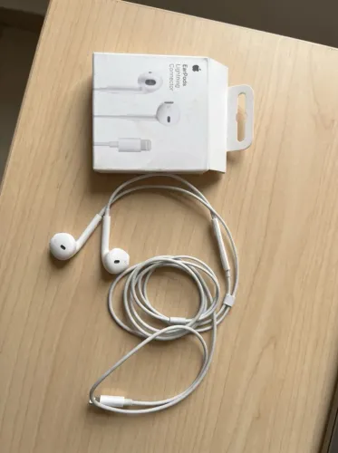 Apple EarPods Lightning