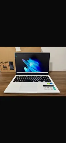 NOTEBOOK GALAXY BOOK - INTEL CORE 15 11ª GTH - 16GB - SSD 256GB + 1TB HDD - VÍDEO 2GB