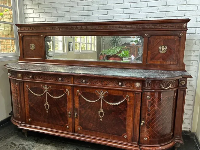 buffet / aparador clássico em mogno marchetado