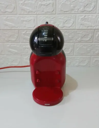 cafeteira Nescafé Dolce Gusto Mini Me da Arno 127V