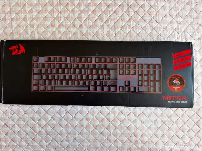 Teclado Red Dragon Mintra Red