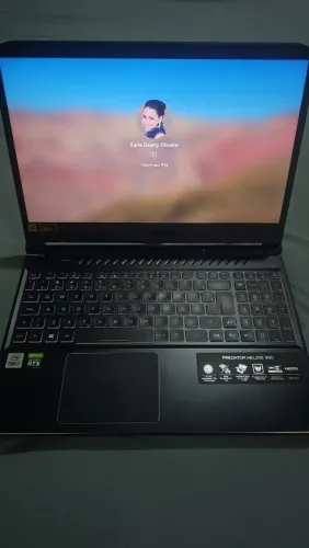 Notebook Gamer Predator HELIOS 300 PH315-53-75NL i7 32GB 1TB RTX 2070 15,6" Windows