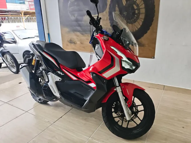 HONDA ADV 150 2023 - MOTO IMPECÁVEL
