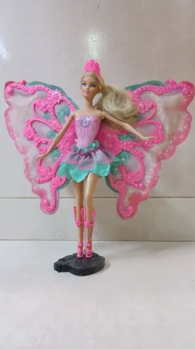 Barbie Fada com Asas Grandes Mattel + Base e Acessórios