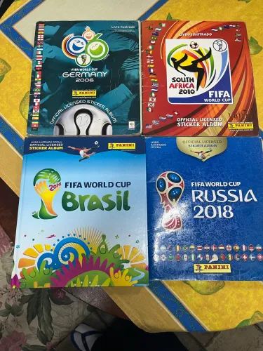 Álbuns Panini Copa do Mundo COMPLETOS 2006 2010 2018 capa dura