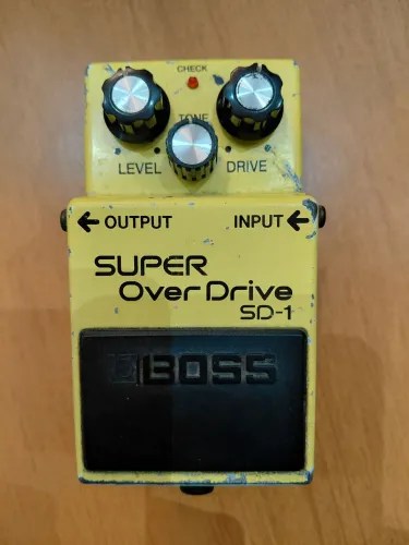 Boss SD-1