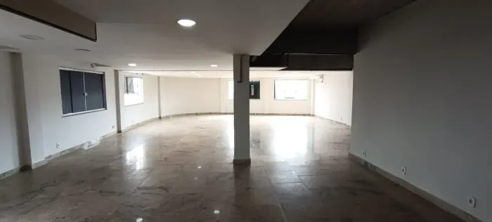 SALA COMERCIAL EXCELENTE LOCALIZAÇÃO