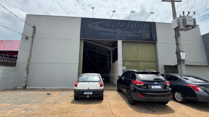 Barracão para locação em Cambé no Jardim Rivieria com 900m²