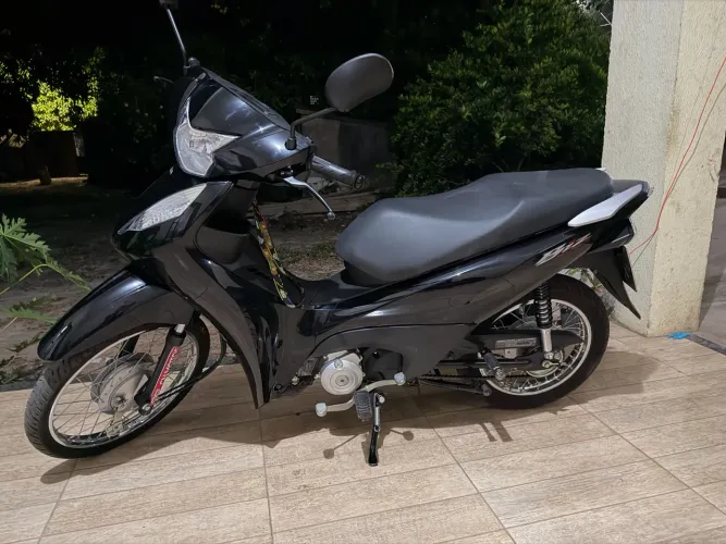 Honda Biz 125 EX/ 125 EX Flex 2026