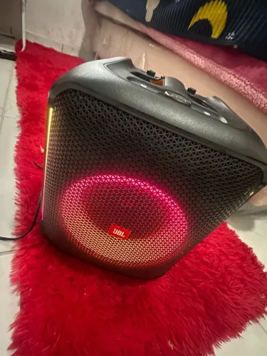 Jbl aprty 2 com microfones