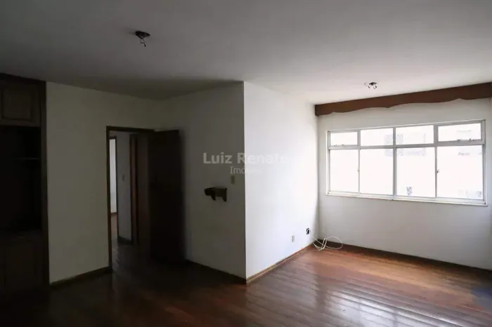 Apartamento à venda no bairro Santo Antônio