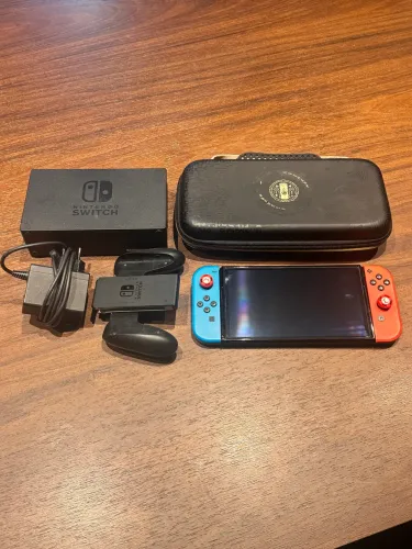 NINTENDO SWITCH OLED - DESBLOQUEADO - 128GB - COMPLETO