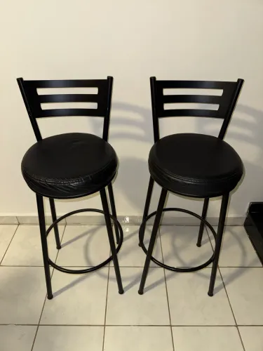 Banquetas de aço 