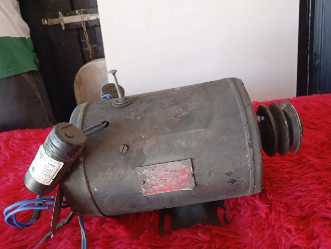 Motor monofásico