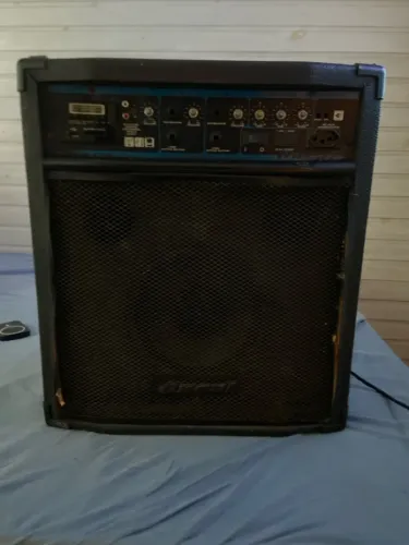 Caixa amplificadora 