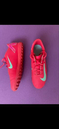 Chuteira society nike