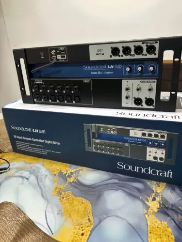 Mesa Soundcraft Ui16 (Nova, Nunca Usada)