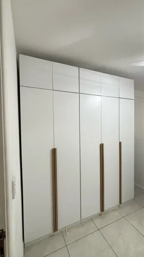 Guarda roupa 5 portas