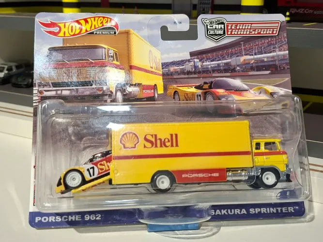 Hot Wheels Porsche 962 Team Transport Shell 2022 Premium