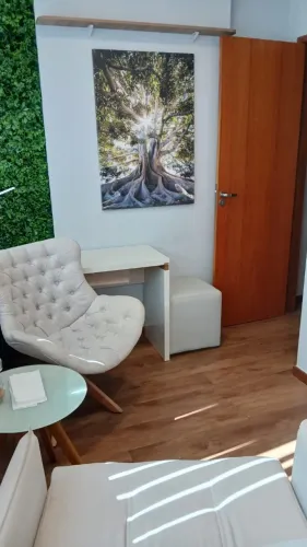 Consultório de Psicologia, Caminho das Árvores, decorado,: Sublocação de turno