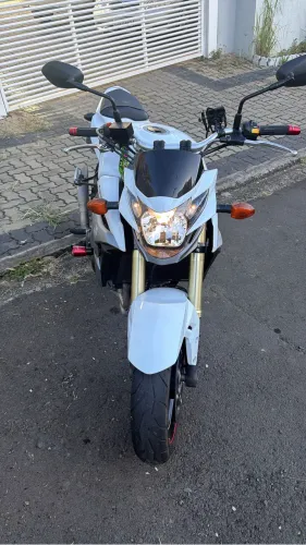 Suzuki GSR750 - GSR 750
