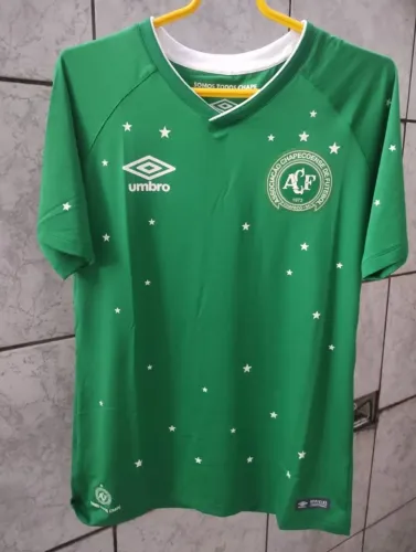 Camisa Chapecoense, umbro, 2017 especial <br><br>R$ 250.00