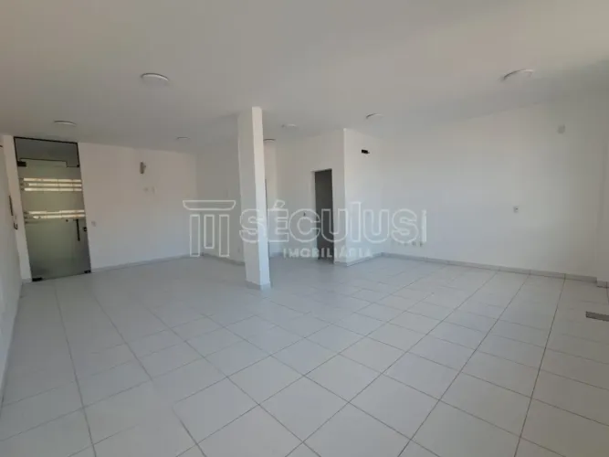 Sala Comercial para aluguel, 1 vaga, Centro - Jaraguá do Sul/SC