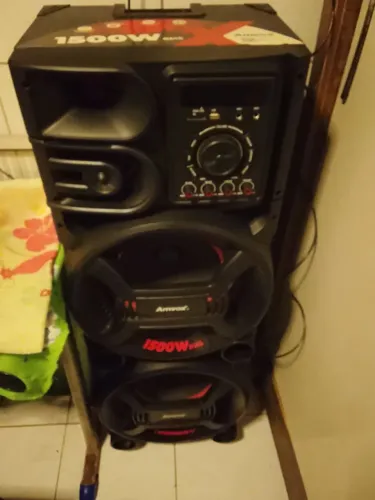Torre de som Amvox 1500 RMS