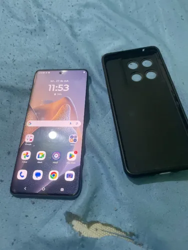 Motorrola Edge 60 fusion com 256 gb , excelente ,tem quase 1 ano de uso .