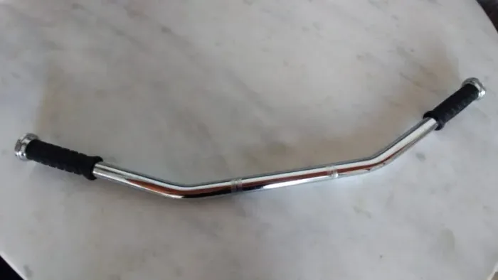 Guidom de moto mais pedaleira dianteira da Shark 250