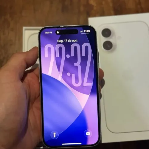 iPhone 16 novo na garantia