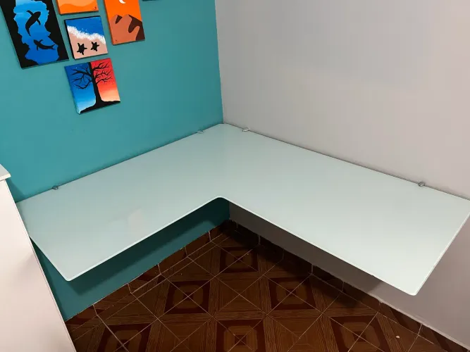 Mesa de Escritório em L de Vidro Branco 1,45 x 1,20 m