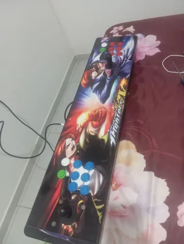Fliperama com mais de 1.000 jogos retrô 