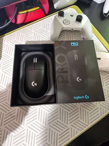 Logitech g pro X superlight