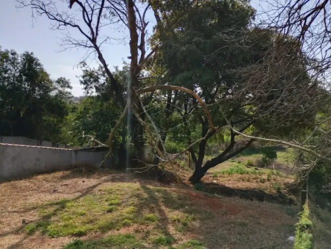 Terreno Área em Botucatu