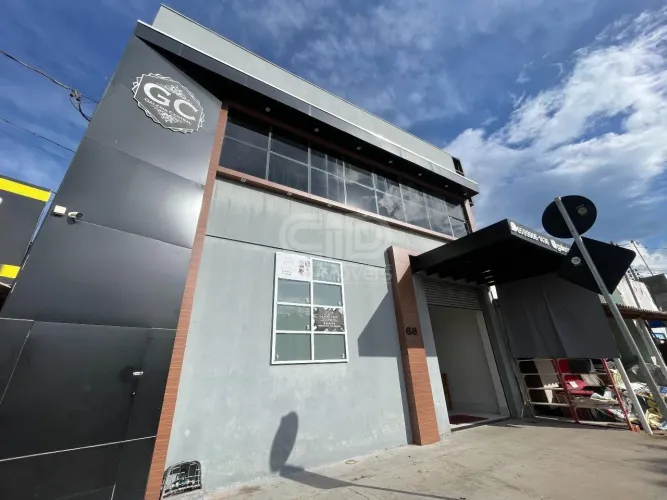 Sala Comercial com 35m² na Galeria Central, bairro Osmar Cabral