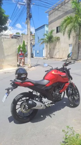 Yamaha FZ15, único dono, 2 anos de garantia ZAP *