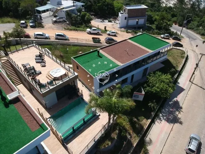 Magnífica Casa Alto Padrão com Vista Panorâmica no bairro Morrinhos, em Garopaba