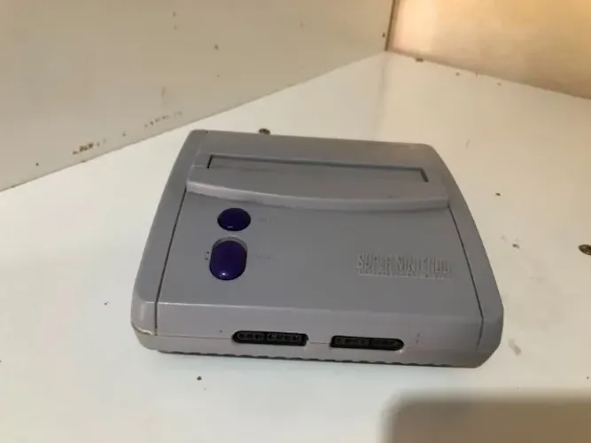 Super Nintendo Baby com av nativo DEFEITO(PLACA CLONE)