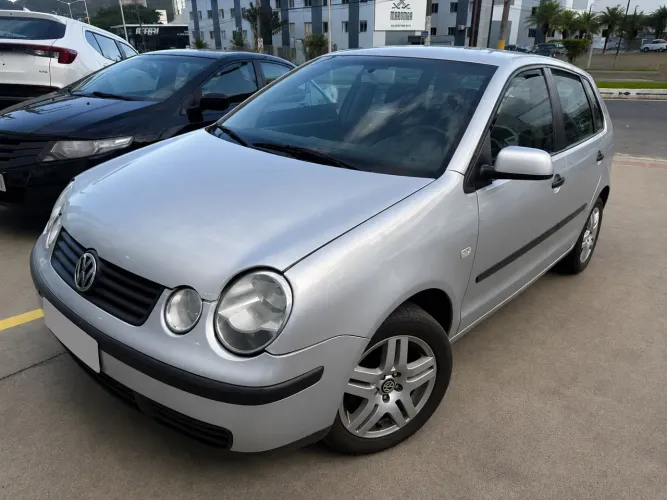 Volkswagen Polo 1.6 Mi/s.ouro 1.6 MI Tot.flex 8V 5P 2006