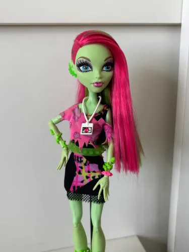 Monster High - VENUS MCFLYTRAP