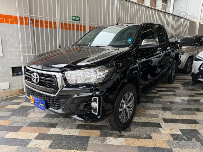 Toyota Hilux CD SRV 4X4 2.8 TDI Diesel Aut. 2020