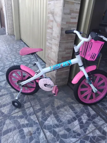 Bicicleta infantil rosa 