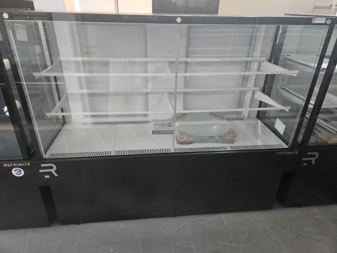 vitrine para padaria refrigerada 1,45m ar forçado