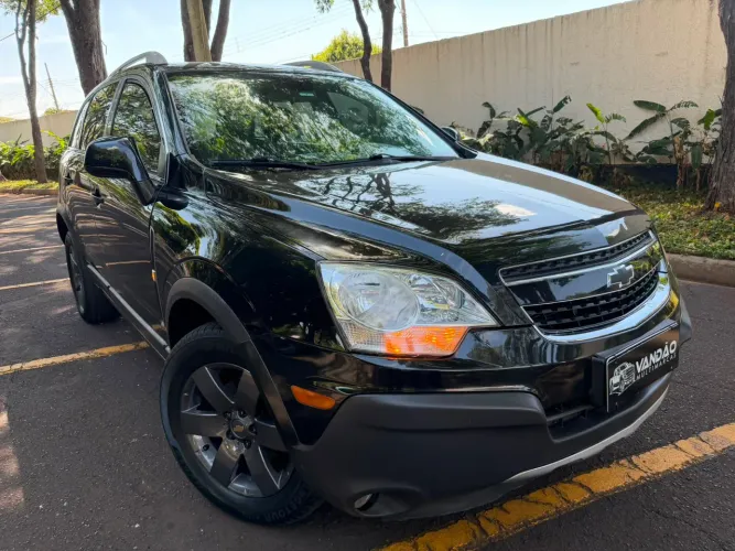 Chevrolet Captiva 2.4 SFI Ecotec FWD 16V Gasolina 4P Aut. 2011