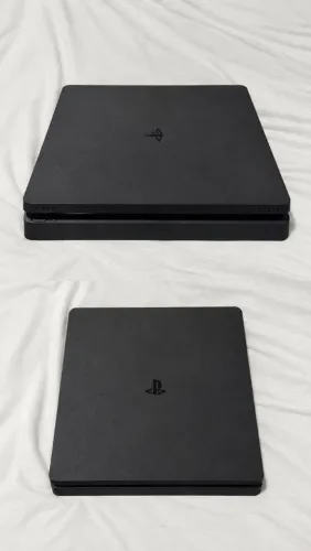 Playstation 4 slim - 1tb