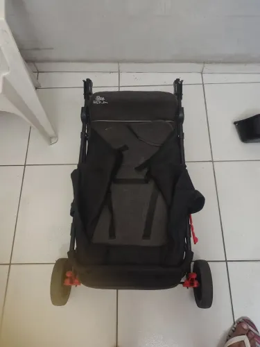 Carrinho de bebê
