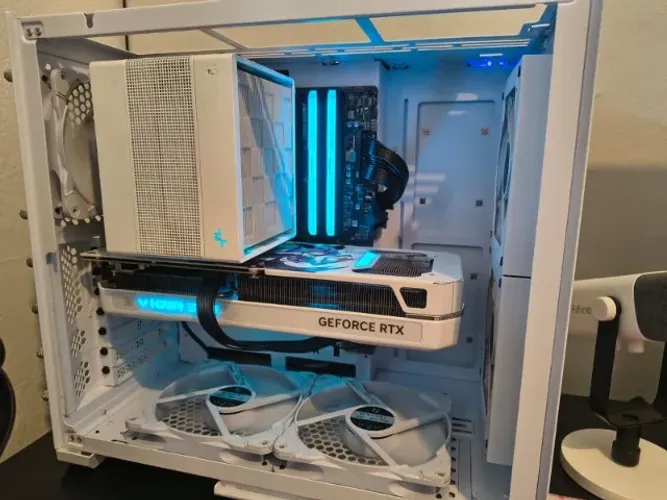 Vendo PC Gamer Ryzen 7 16GB RAM RTX 4070 Super 1 TB SSD