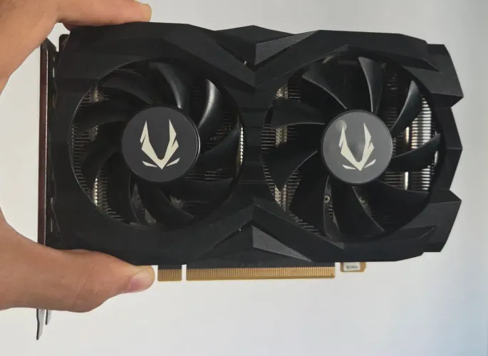 Placa GTX 1660 SUPER