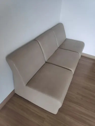 Três poltronas modulares 